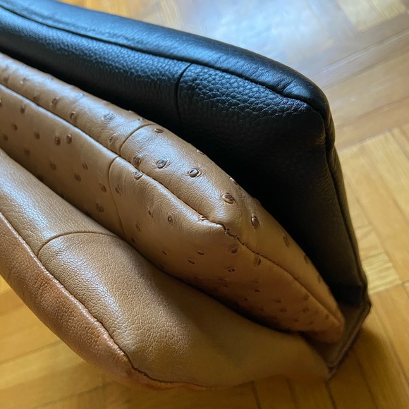 Isaac Mizrahi 3 compartments leather bag 🧡 - Picture 10 of 10